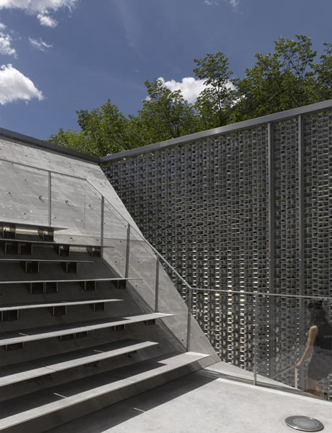 OMS Stage by 5468796 Architecture