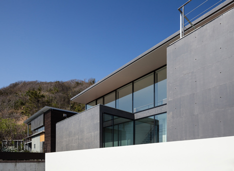 Seascape House by Tomoyuki Sakakida Architect and Associates Seascape House by Tomoyuki Sakakida Architect and Associates