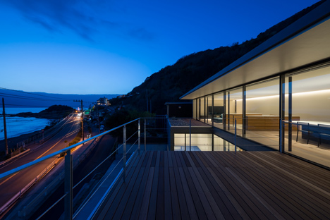 Seascape House by Tomoyuki Sakakida Architect and Associates Seascape House by Tomoyuki Sakakida Architect and Associates