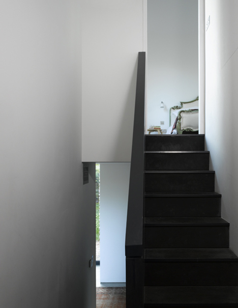Shadow House by Jonathan Tuckey Design Shadow House by Jonathan Tuckey Design