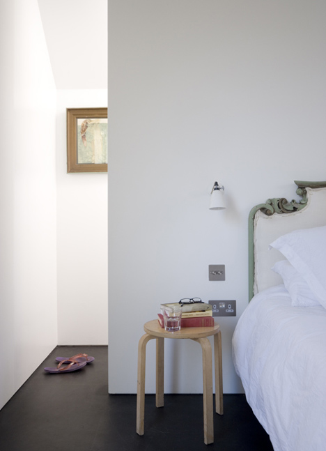 Shadow House by Jonathan Tuckey Design Shadow House by Jonathan Tuckey Design