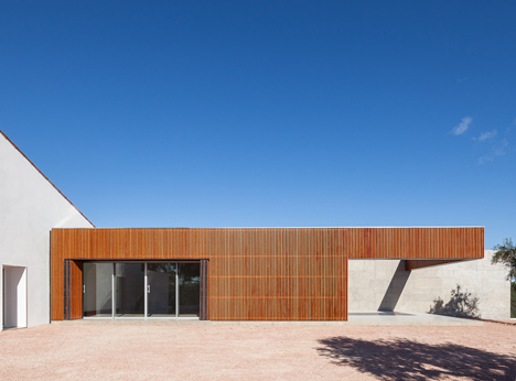 Vale da Abelha House by Duarte Pape Vale da Abelha House by Duarte Pape