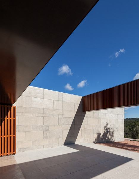 Vale da Abelha House by Duarte Pape Vale da Abelha House by Duarte Pape