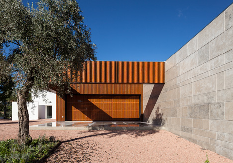 Vale da Abelha House by Duarte Pape Vale da Abelha House by Duarte Pape