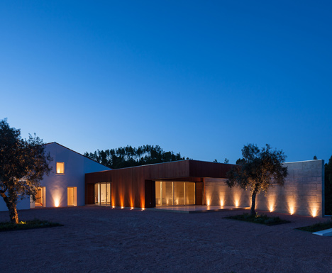 Vale da Abelha House by Duarte Pape Vale da Abelha House by Duarte Pape
