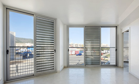 14 Official Proteccion Housing in Ibiza by Castell-Pons Arquitectes