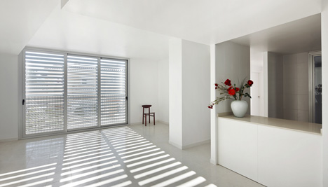 14 Official Proteccion Housing in Ibiza by Castell-Pons Arquitectes