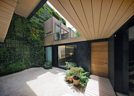Casa CorMAnca by Paul Cremoux Studio Casa CorMAnca by Paul Cremoux Studio