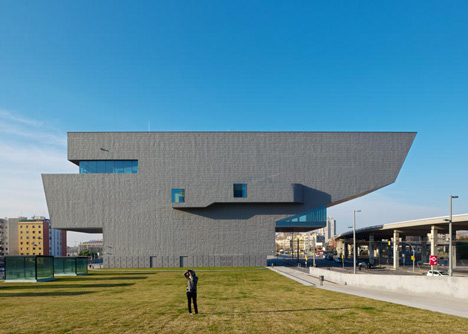 DHUB Museu del Disseny de Barcelona by MBM Arquitectes