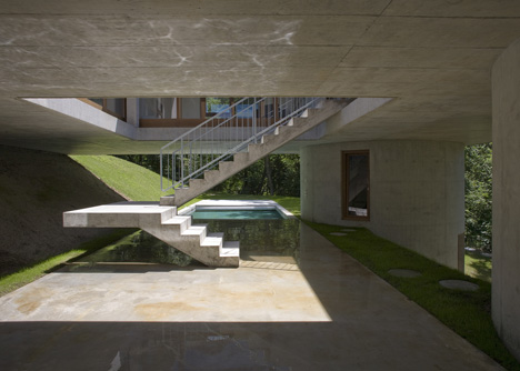 House in Sonvico by Architetti Pedrozzi e Diaz Saravia House in Sonvico by Architetti Pedrozzi e Diaz Saravia