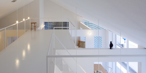 House in Takamatsu by Yasunari Tsukada