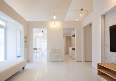 House in Takamatsu by Yasunari Tsukada House in Takamatsu by Yasunari Tsukada