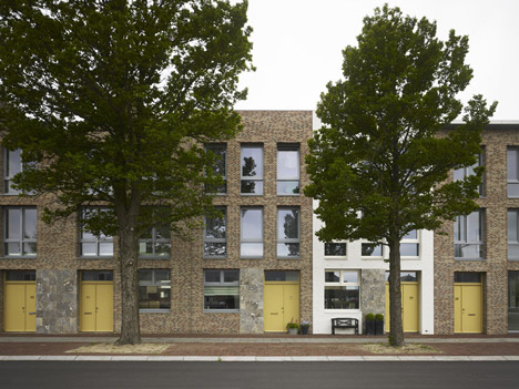 Houses in Molenplein by Tony Fretton Architects Houses in Molenplein by Tony Fretton Architects