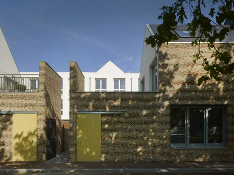 Houses in Molenplein by Tony Fretton Architects Houses in Molenplein by Tony Fretton Architects