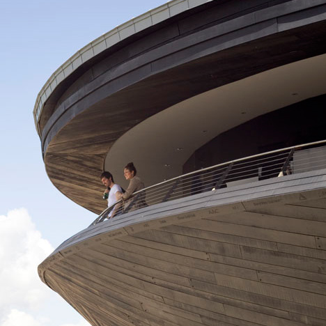 Dezeen Mail #154