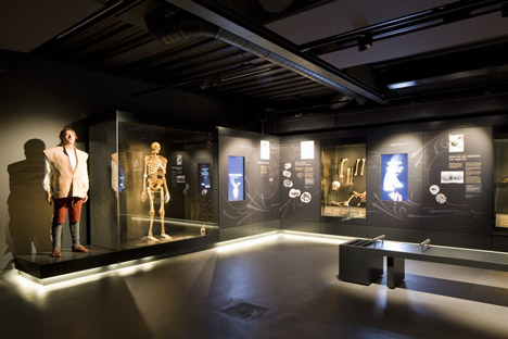 Mary Rose Museum by Wilkinson Eyre and Pringle Brandon Perkins+Will Mary Rose Museum by Wilkinson Eyre and Pringle Brandon Perkins+Will