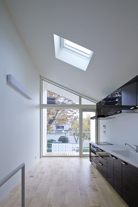 Park House by Another Apartment