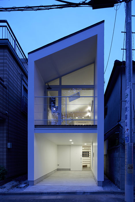 Park House by Another Apartment