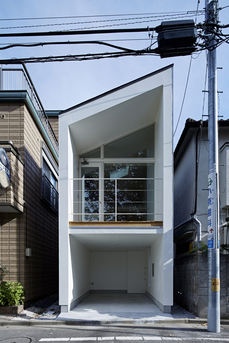 Park House by Another Apartment