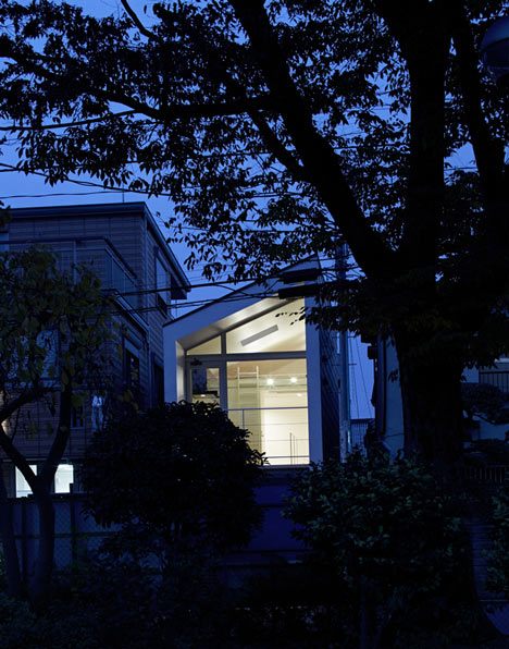 Park House by Another Apartment