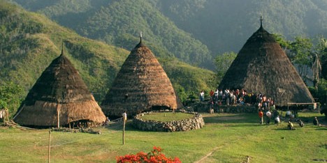 Preservation of the Mbaru Niang by Rumah Asuh