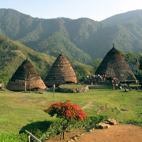 Preservation of the Mbaru Niang by Rumah Asuh