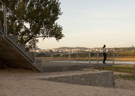 Rio de Moinhos Open-Air Theatre by Ateliermob Rio de Moinhos Open-Air Theatre by Ateliermob