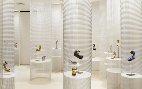 dezeen_Lucca-llena-store-by-Ryutaro-Matsuura_5 dezeen_Lucca-llena-store-by-Ryutaro-Matsuura_5