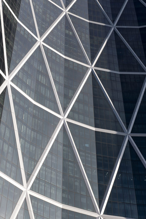 Dezeen_The Bow by Foster + Partners_2 Dezeen_The Bow by Foster + Partners_2