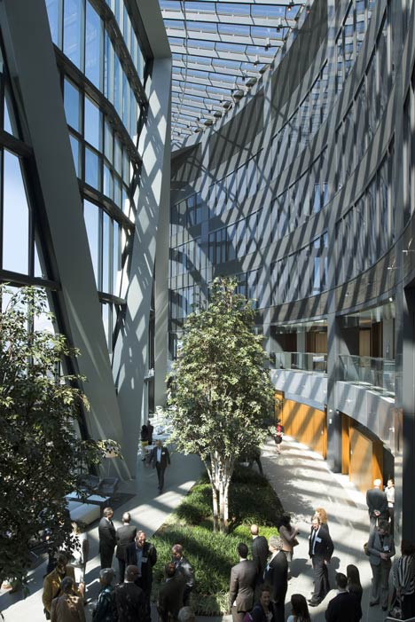 Dezeen_The Bow by Foster + Partners_21 Dezeen_The Bow by Foster + Partners_21