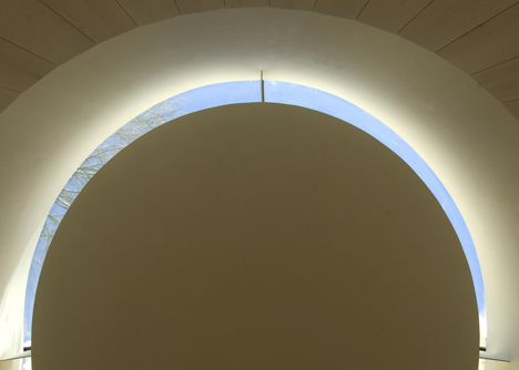Bishop Edward King Chapel by Niall McLaughlin Architects Bishop Edward King Chapel by Niall McLaughlin Architects