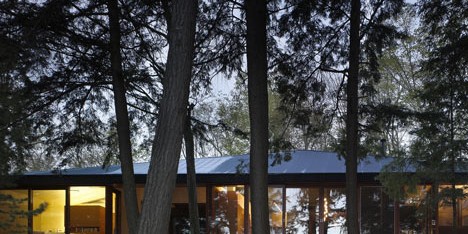 Clear Lake Cottage by MacLennan Jaunkalns Miller Architects