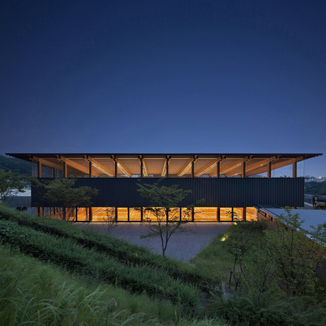 Harmonie Hall by Takenaka Corporation
