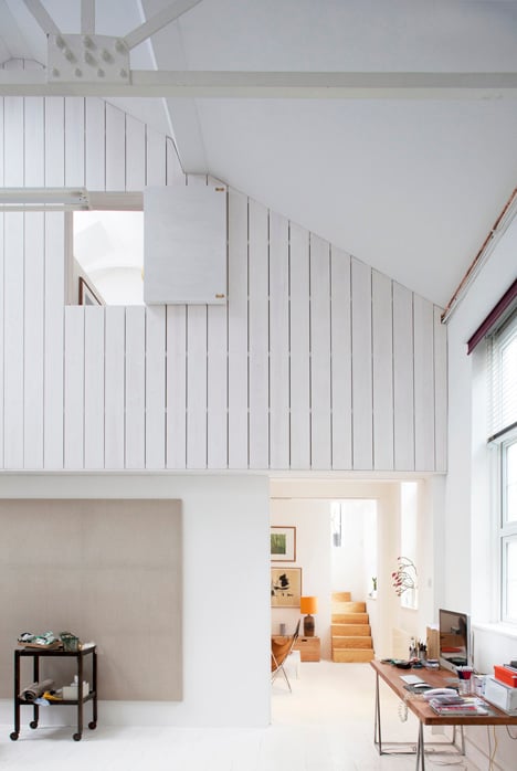 House for a Painter by Dingle Price Architects House for a Painter by Dingle Price Architects