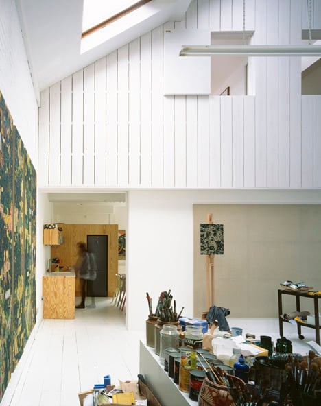 House for a Painter by Dingle Price Architects House for a Painter by Dingle Price Architects