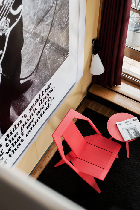 dezeen_Konstantin Grcic at Appartement N°50_7 dezeen_Konstantin Grcic at Appartement N°50_7