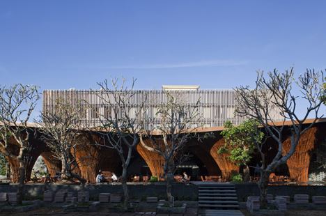 Kontum Indochine Cafe by Vo Trong Nghia Architects Kontum Indochine Cafe by Vo Trong Nghia Architects