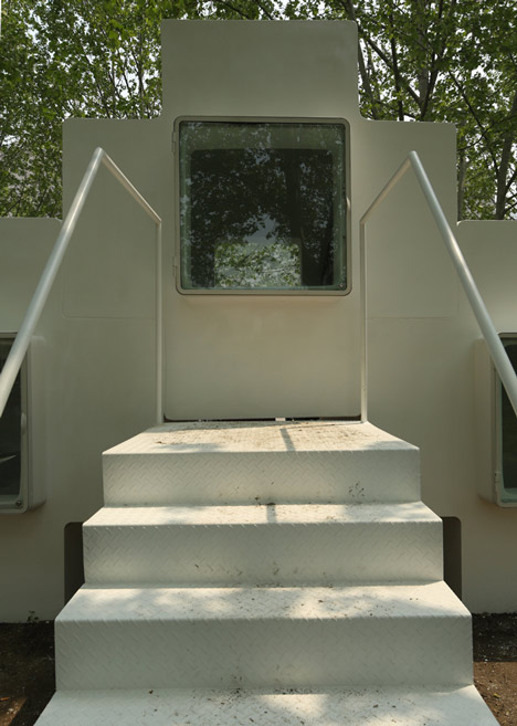 Micro House in Tsinghua by Studio Liu Lubin