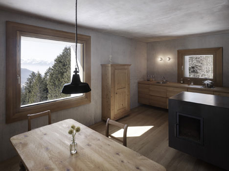 Mountain Cabin by Marte Marte Architects