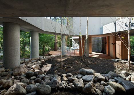 dezeen_ Residence of Daisen by Keisuke Kawaguchi+K2-Design_6
