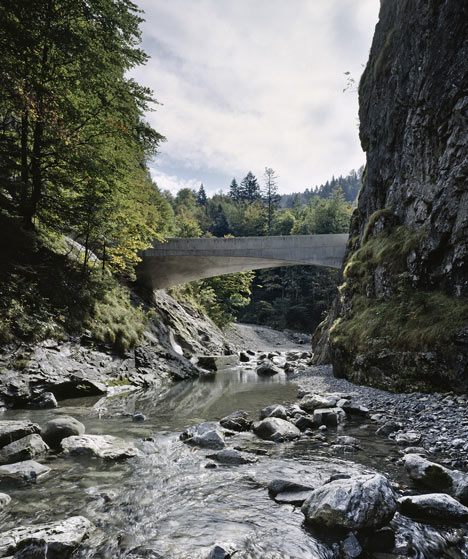 Schanerloch Bridge by Marte Marte Architects