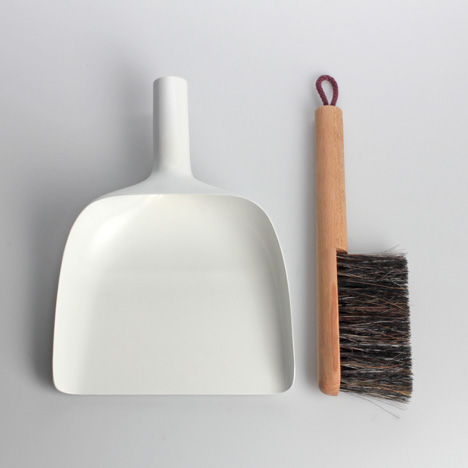 Sweeper and dustpan by Jan Kochanski Sweeper and dustpan by Jan Kochanski