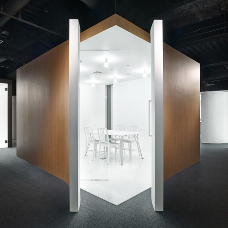 Spicebox Office by Nendo Spicebox Office by Nendo