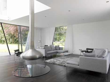 Trish House Yalding by Matthew Heywood
