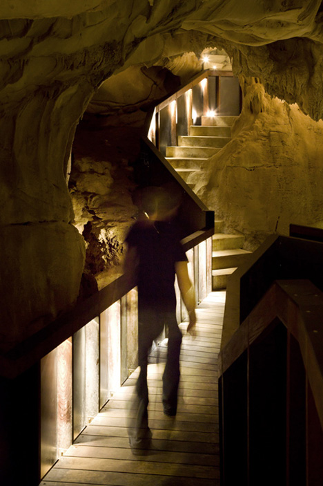 Gruta do Escoural by Nuno Simões + DNSJ.arq