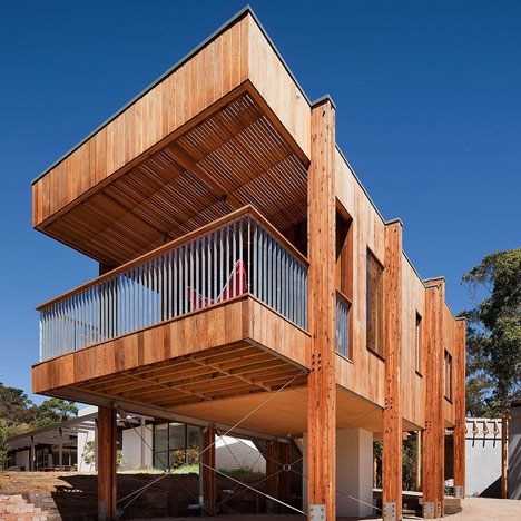 Beach House Mornington by Clare Cousins