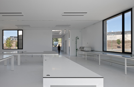 Biokilab Laboratories by Taller Basico de Arquitectura
