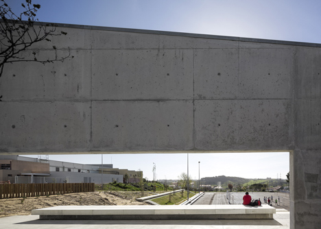 Caneças High School by ARX Portugal