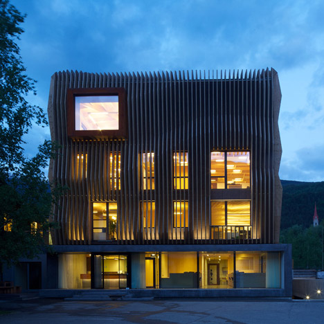 Damiani Holz&Ko Office Headquarters by MODUS architects