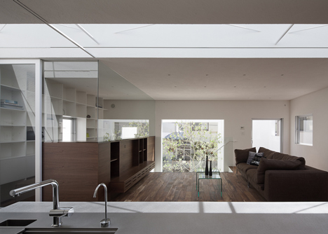 Frame house by UID Architects